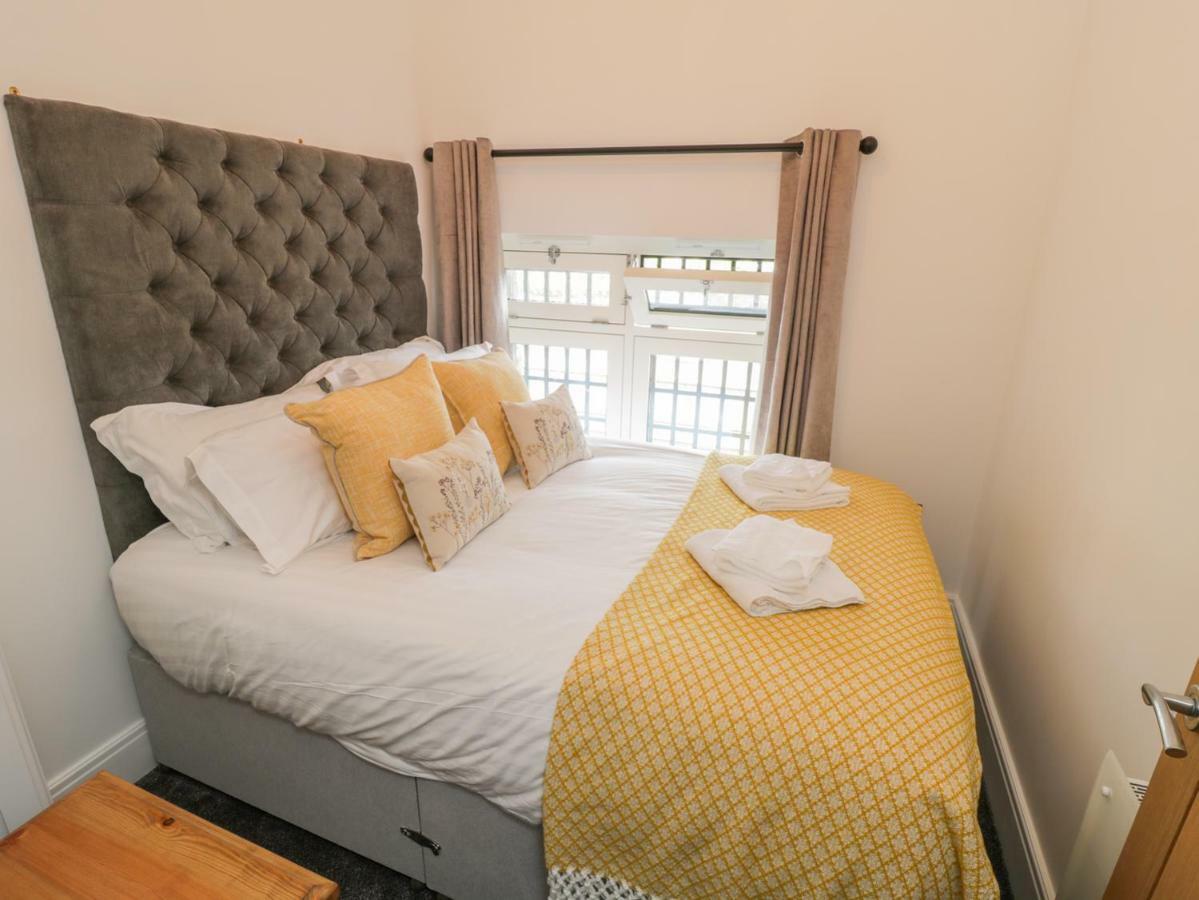 Evening Star Engine Shed Apartment วิทบี ภายนอก รูปภาพ